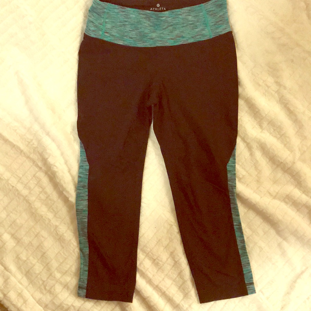 Perfect Athleta Workout Capris.